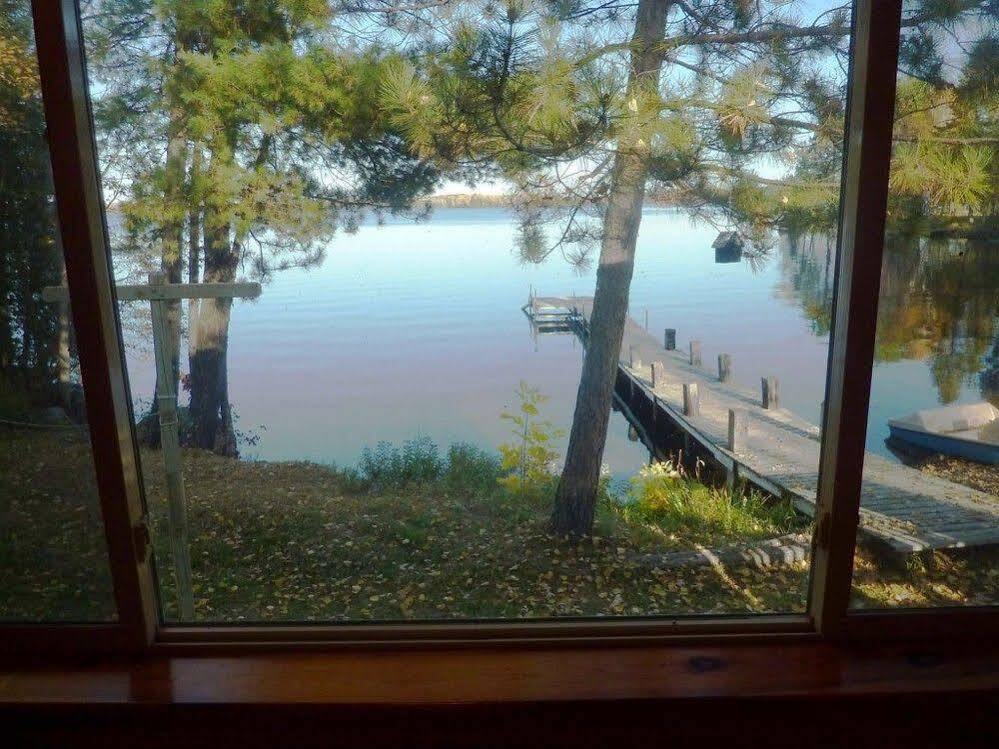 Moose Track Adventures Resort Winton 外观 照片